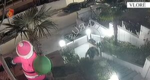 emrat/-sherr-mes-te-rinjve-ne-nje-lokal-ne-vlore,-qellohet-me-arme-zjarri.-dy-te-arrestuar