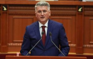 aksioni-amerikan-per-kapjen-e-maduros,-gjekmarkaj:-asnje-pushtet-i-ndertuar-mbi-krim-dhe-frike-nuk-eshte-i-perjetshem