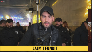 “parate-tuaja-nuk-duhet-t’i-vjedhe-balluku,-na-duhen-tunele-me-hekur…”,-adriatik-lapaj-apel-qytetareve-t’i-bashkohen-protestes:-vriteni-friken!