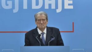 a-ka-pd-nje-emer-per-te-drejtuar-qeverine-teknike?-ja-si-pergjigjet-berisha