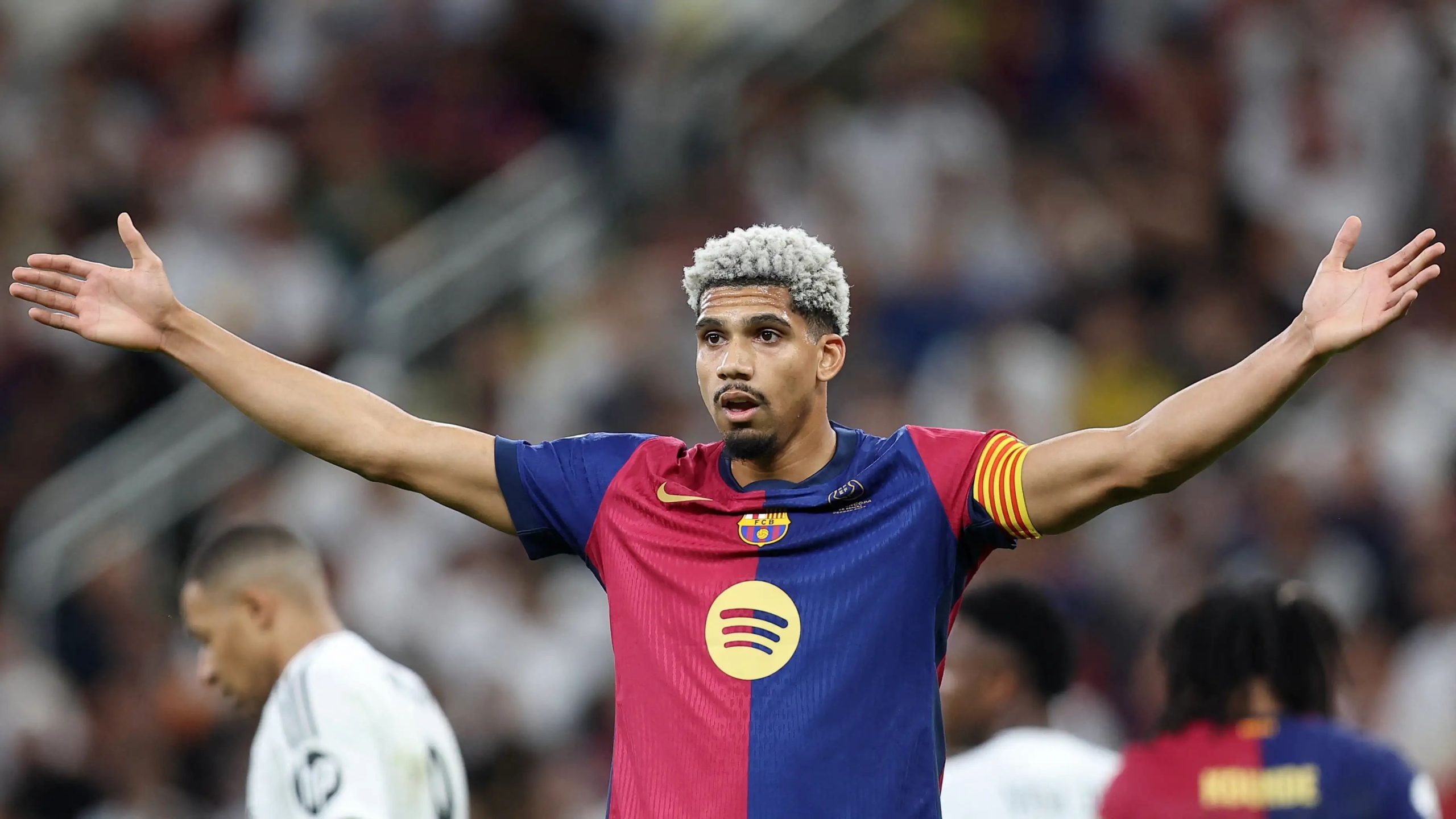 araujo,-gati-per-t’u-rikthyer.-barcelona-e-grumbullon-per-superkupen