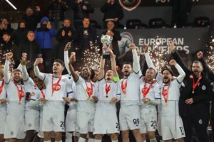 momenti-per-te-mbrojtur-trofeun,-dinamo-e-nis-nga-kupa