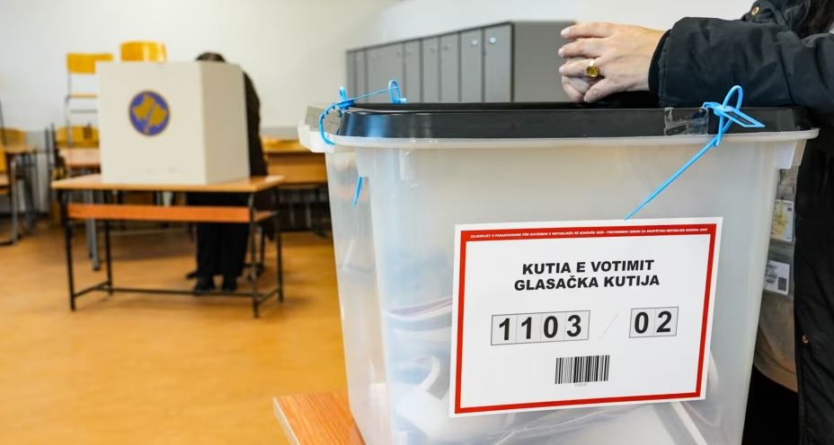 zgjedhjet-e-28-dhjetorit-ne-kosove/-levizja-vetevendosje-merr-mbi-72-per-qind-te-votave-me-poste