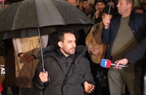 “400-mln-euro-per-inceneratoret,-por-plehrat-ngelen-rrugeve”/-lapaj:-une-ia-kam-fajin-belinda-ballukut,-coi-53-mln-euro-ne-drejtim-te-paditur.-rama-e-ka-marre-ne-mbrojtje