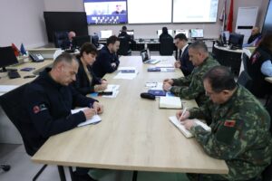 shqiperia-nen-‘pushtetin’-e-ujit/-ministri-vengu-mbledh-komitetin-e-emergjencave-civile