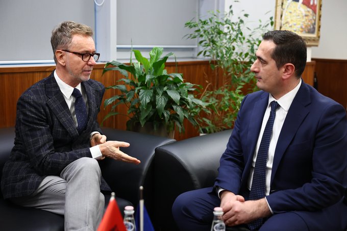 ambasadori-i-be,-gonzato-takim-me-kreun-e-ri-te-spak:-be-do-te-mbeshtese-luften-kunder-krimit-dhe-korrupsionit