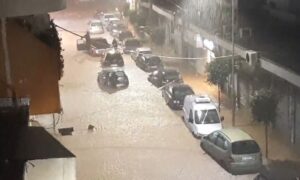 video/-permbyten-disa-lagje-ne-gjirokaster,-perroi-i-ficos-del-nga-shtrati,-biznese-te-shumta-‘nen-uje’