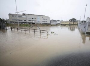 durresi-nen-uje,-rama-ironizon-opoziten:-s’e-kuptoj-pse-nuk-po-me-fajesojne-akoma-mua,-qeverine-dhe-bashkine!