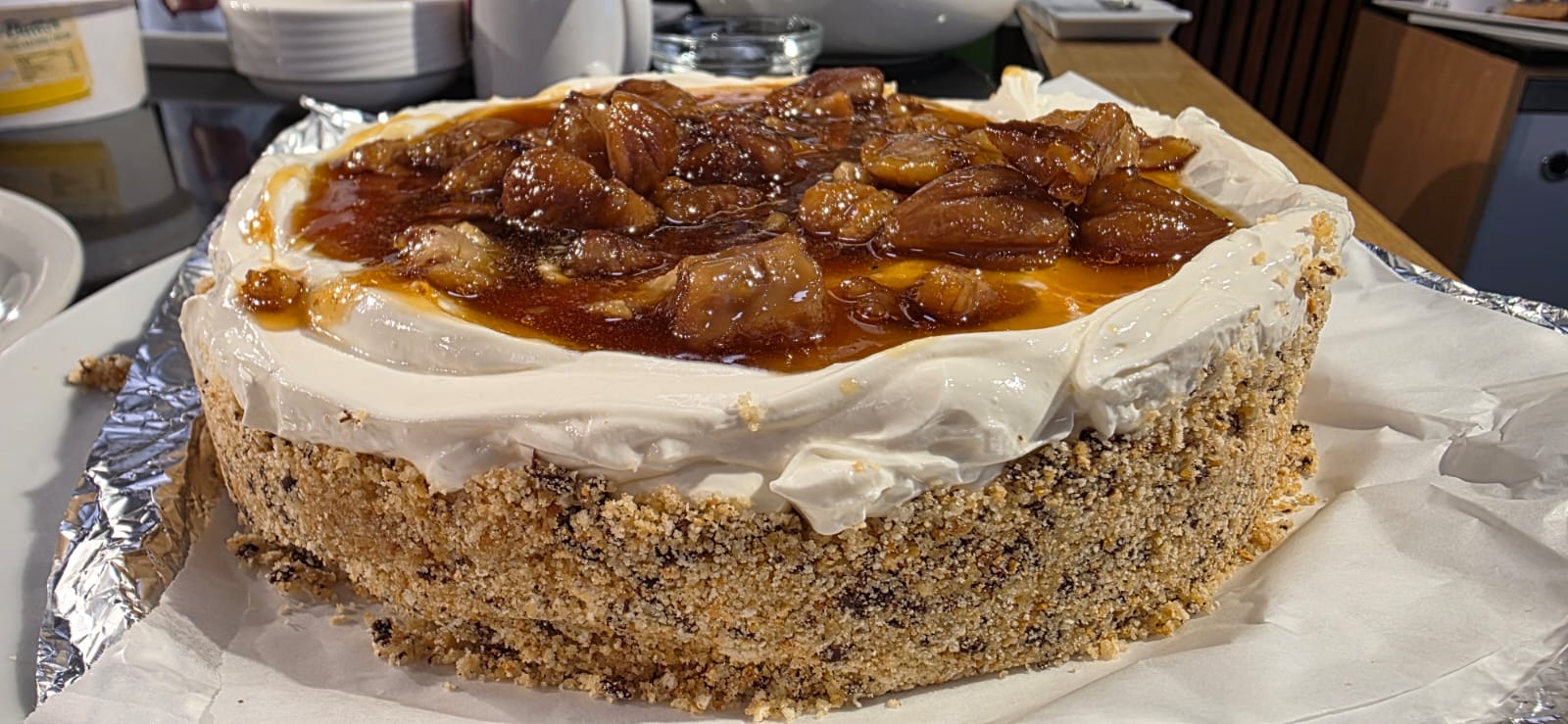 cheesekake-me-geshtenja-dhe-tortilla-te-mbushura-ne-furre/-recetat-e-dites