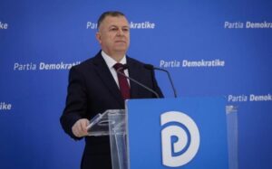 reshjet-perfshijne-vendin,-gjunkshi:-qeveria-ben-propagande-me-cizme,-qytetaret-perballen-me-permbytjet