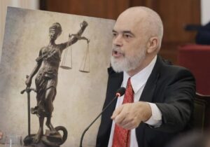 relativizoi-akuzat-ndaj-ballukut-dhe-karcanajt-te-akshi-t,-birn:-raporti-me-drejtesine-e-vendos-kryeministrin-rama-‘mes-dy-zjarresh’