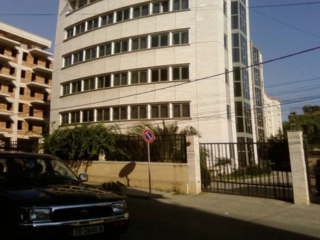 i-arrestuar-ne-gjermani-per-trafik-droge-dhe-arme,-prokuroria-tirane-kerkon-konfiskimin-e-pasurive-per-nje-shtetas