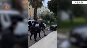 emri/-ne-kerkim-per-“prodhim-dhe-shitje-te-narkotikeve”,-arrestohet-45-vjecari-ne-durres