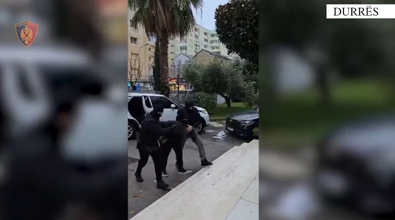 emri/-ne-kerkim-per-“prodhim-dhe-shitje-te-narkotikeve”,-arrestohet-45-vjecari-ne-durres