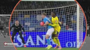 moviola-e-napoli-verona,-a-ishte-i-drejte-anulimi-i-golit-te-hojlund?-ja-tabloja-e-plote