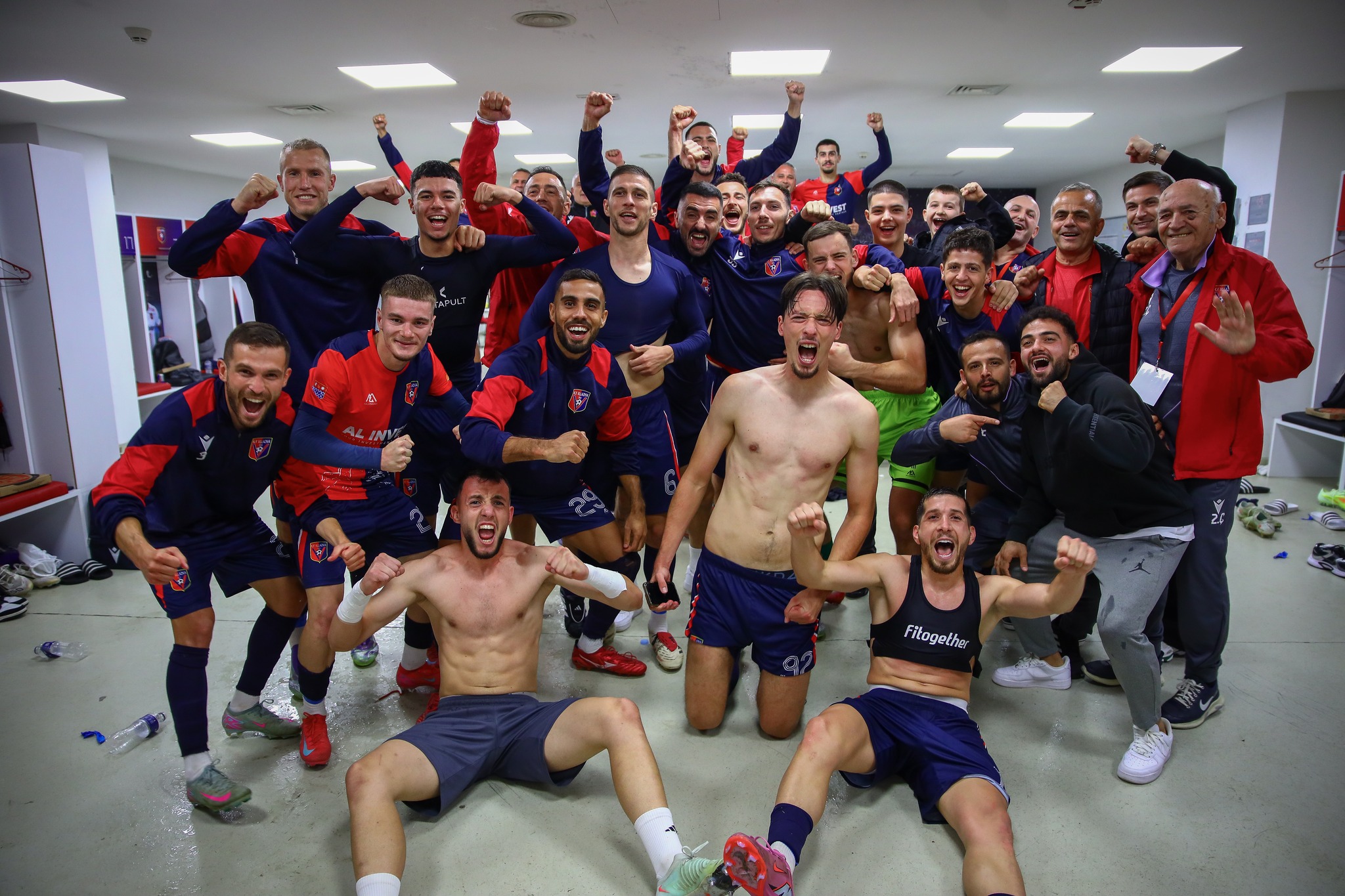 vllaznia-i-ka-idete-e-qarta,-me-merkaton-e-bllokuar-e-quan-ekipin-te-plotesuar