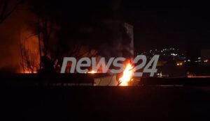 video/-tirane,-bie-zjarr-ne-tregun-e-rrobave-te-perdorura-te-“5-maji”,-rreth-30-forca-te-sherbimit-zjarrfikes-ne-vendngjarje