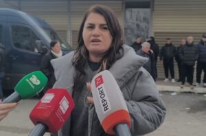 zjarri-te-‘5-maji’/-“biznesi-im-mund-te-ishte-shpetuar,-por-s’kishin-uje”,-tregtarja-‘shperthen’-ne-akuza:-policia-bente-sehir,-na-mbante-si-kriminele!