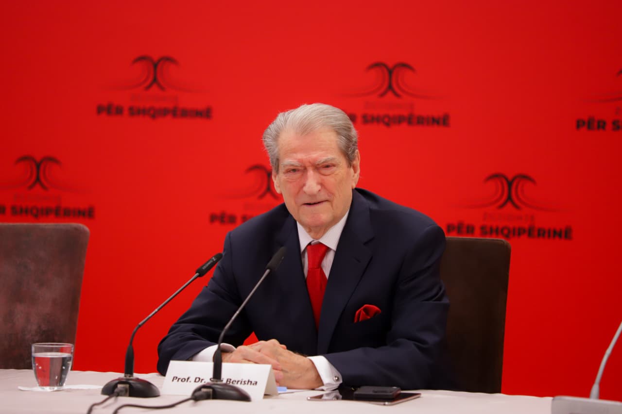 berisha:-na-duhet-nje-front-i-gjere-kunder-ketij-regjimi!-ramen-nuk-e-largojne-as-te-huajt-dhe-as-drejtesia,-por-populli.-kerkojme-qeveri-teknike-qe-te-zhvilloje-zgjedhje-te-lira