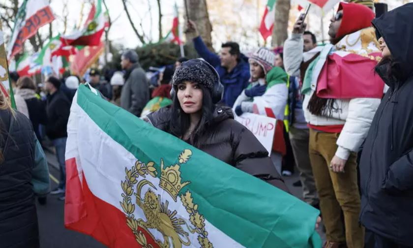 protestat-masive-ne-iran,-51-qytetare-humbin-jeten,-mes-tyre-9-te-mitur