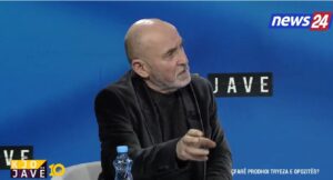 tryeza-e-opozites/-“bashkohuni-rreth-skenderbeut”,-lubonja-zbulon-arsyet-perse-refuzoi-ftesen:-jam-per-bashkim-qe-eliminon-personalizimin