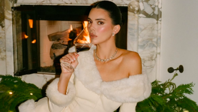 “nuk-jam-lesbike,-por…”/-kendall-jenner-thyen-heshtjen-per-thashethemet-qe-pushtuan-rrjetin!