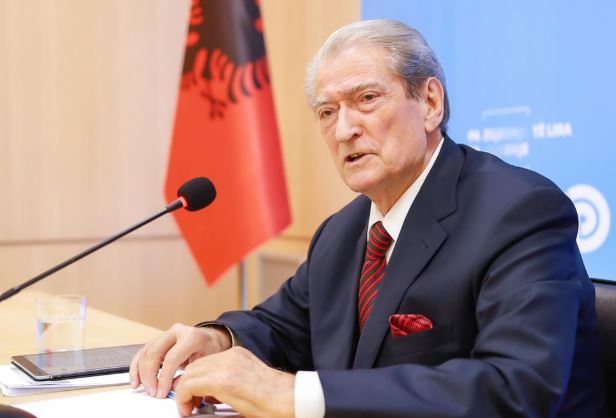 pd-mbeshtet-protestat-ne-teheran,-berisha:-populli-iranian-drejt-fitores-mbi-diktaturen-teokratike