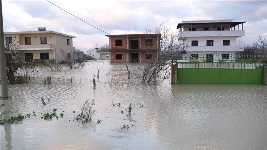 “hidrovori-ne-durres-jashte-funksionit”/-xhixho:-si-mund-te-permbytet-gjirokastra?-korrupsioni-problemi-kryesor