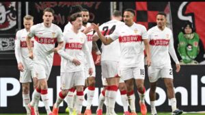 leverkusen-truperohet-ne-shtepi,-lume-golash-ne-bundeslige.-moti-i-keq-shtyn-dy-ndeshje-(video)