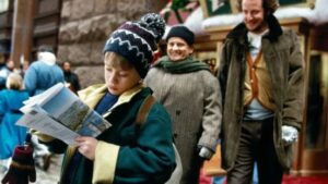arrestohet-ylli-i-filmit-‘home-alone’,-rrezikon-gjashte-muaj-burg-dhe-nje-gjobe-te-majme