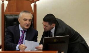 “arben-ahmetaj,-nje-luftetar-per-te-ardhmen-e-shqiperise”,-meta-nga-burgu:-ka-vendosur-te-cmontoje-organizaten.-do-jete-lider-i-socialisteve-te-mashtruar