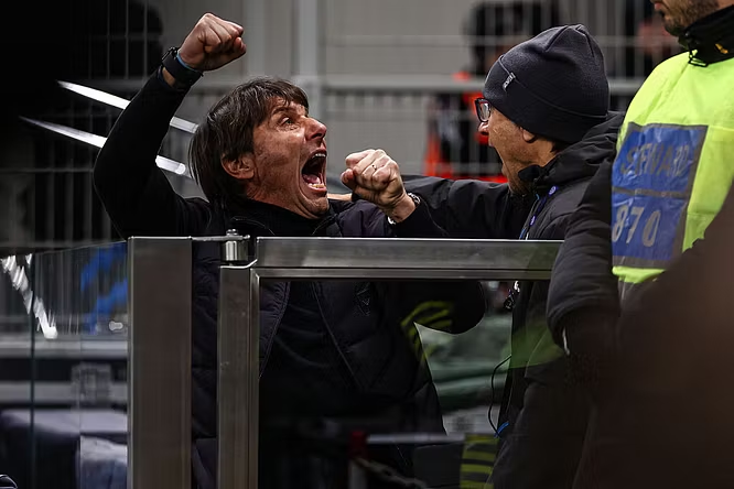 conte-zgjedh-heshtjen,-stellini:-shpresojme-te-mos-ndodhe-me…-penalltia?-nuk-e-komentojme