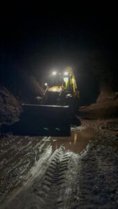 rreshqitje-e-shpatit-te-malit,-bllokohen-akset-zalle–dardhe-dhe-zalle–rec,-veshtiresi-ne-qarkullim