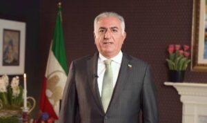 protesta-ne-iran/-djali-i-shahut-thirrje-forcave-te-sigurise:-bashkohuni-me-popullin!