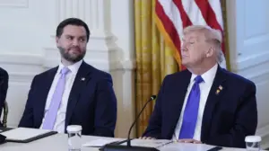 wall-street-journal:-trump-anon-nga-opsioni-ushtarak,-vance-favorizon-diplomacine-–-648-te-vdekur,-vendi-pa-internet-per-me-shume-se-100-ore