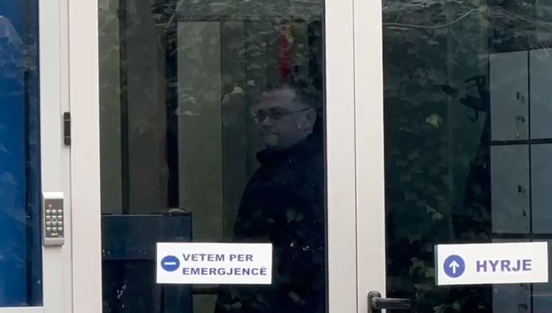 video/-financimi-i-kuvendit-te-rithemelimit,-indrit-hoxha-thirret-ne-spak