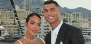 ronaldo-dhe-georgina-inaugurojne-shtepine-e-re-spektakolare-25-milione-euroshe