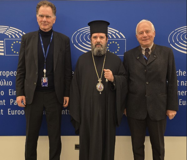 kryepeshkopi-joan-takime-me-zyrtare-ne-bruksel:-kisha-eshte-nje-ze-i-fuqishem-dhe-i-pavarur-ne-shoqerine-shqiptare