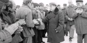 “ne-kukes,-nga-orteku-vdiqen-7-veta,-16-te-plagosur-rende,-nje-femije-s’gjendet,-ne-puke-3-te-vdekur,-5-rende,-11-s’gjinden,-ne-lushnja-2380-ha-e-permbytur,-durresi-s’ka-probleme…”/-dokumenti-sekret-i-11-janarit-‘85