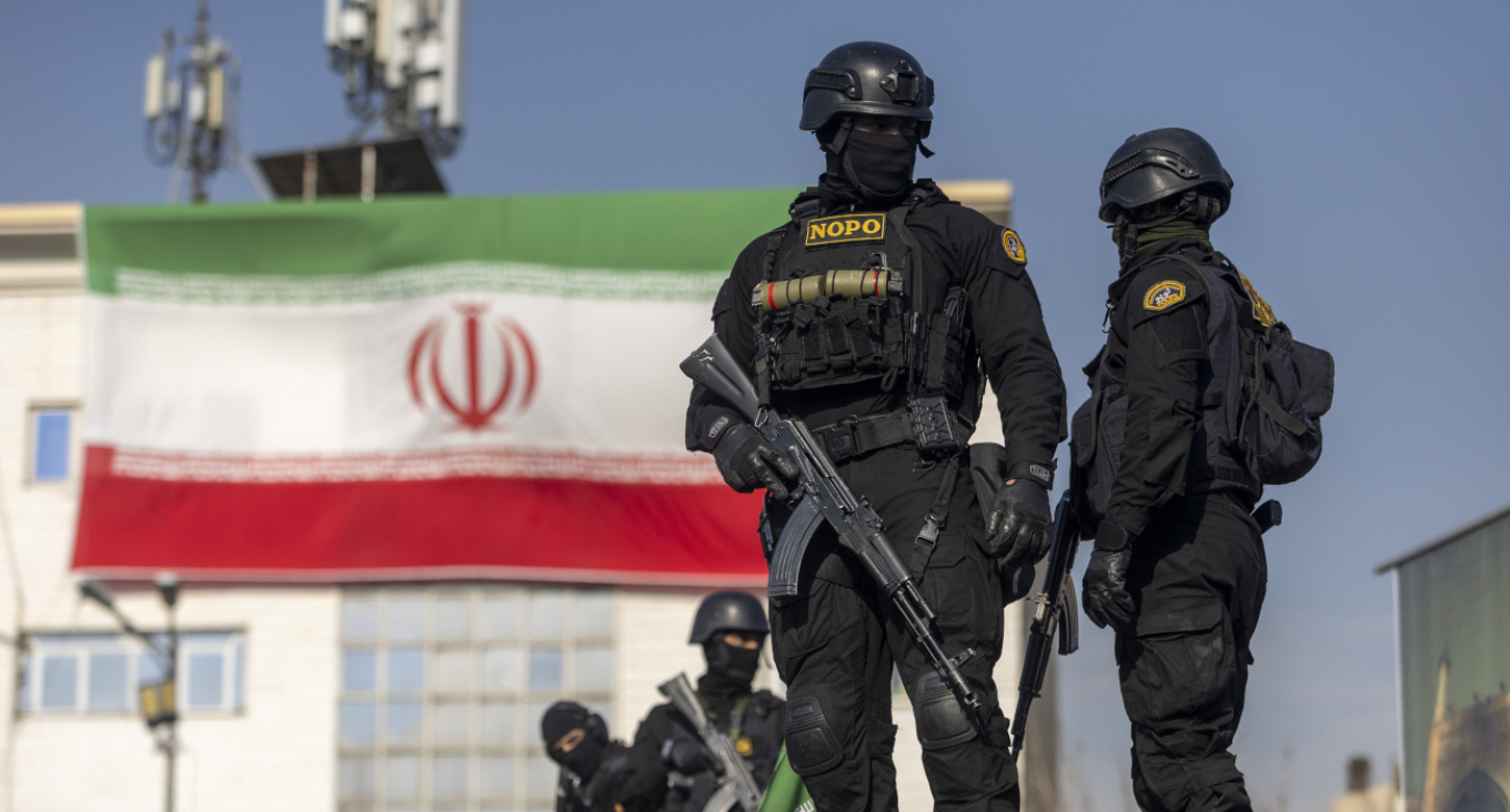 reuters:-regjimi-iranian-i-goditur-nga-protestat,-por-jo-prane-shembjes.-opsionet-e-trump-per-nderhyrje-ne-iran