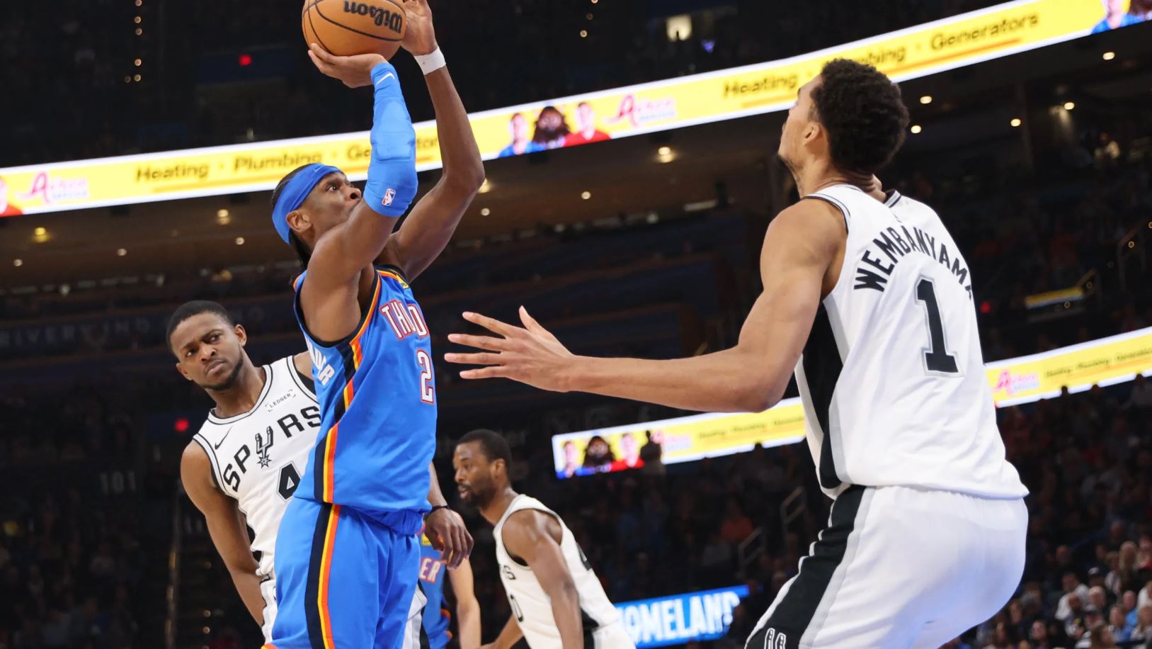 nba/-oklahoma-mund-spurs,-kampionet-triumfojne-ne-duelin-e-me-te-mireve-ne-perendim