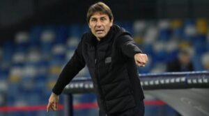 napoli-zhgenjen-serish,-antonio-conte-n-nuk-e-mban-dot-vendi