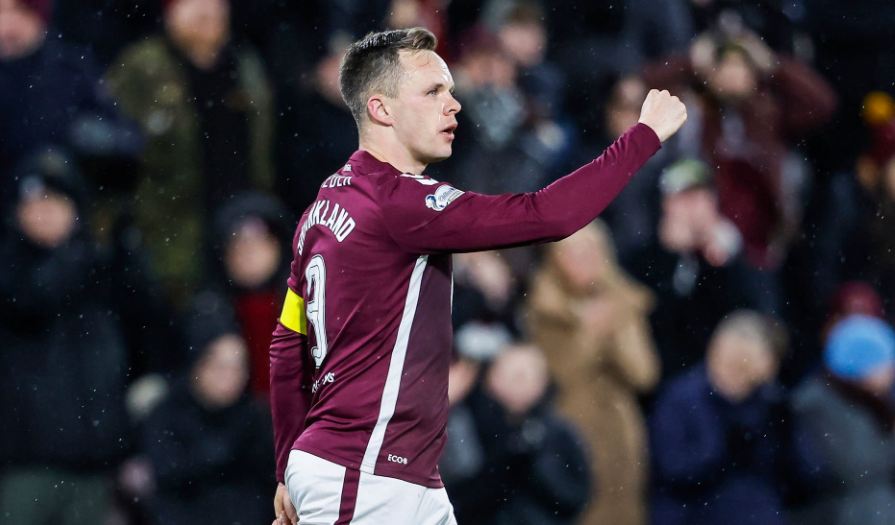 speciale:-zemra-e-edinburgut-sfidon-keshtjellen-e-futbollit-skocez!-magjia-afron-por-rruga-ska-mbaruar