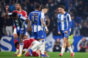 zhgenjen-serish-benfica,-mou-“thumbon”-me-deklarata,-porto-i-eleminon-nga-kupa