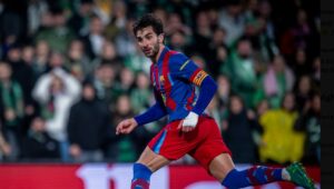 barcelona-vuan-shume,-por-ne-fund-ia-del.-ben-detyren-dhe-shkon-ne-cerekfinalen-e-kupes-se-mbretit-(video)