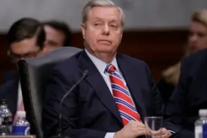 senatori-amerikan:-mbrojtja-e-iranit-nga-aleatet-arabe-eshte-shqetesuese