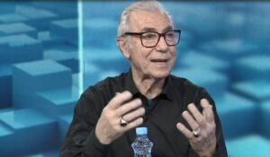 “gjinia-e-bebit-percaktohet-nga-babai,-jo-nena”,-mjeku-shkelqim-balili:-te-rendesishme-per-nje-shtatzeni-te-suksesshme,-vitamina-d-dhe-ferritina