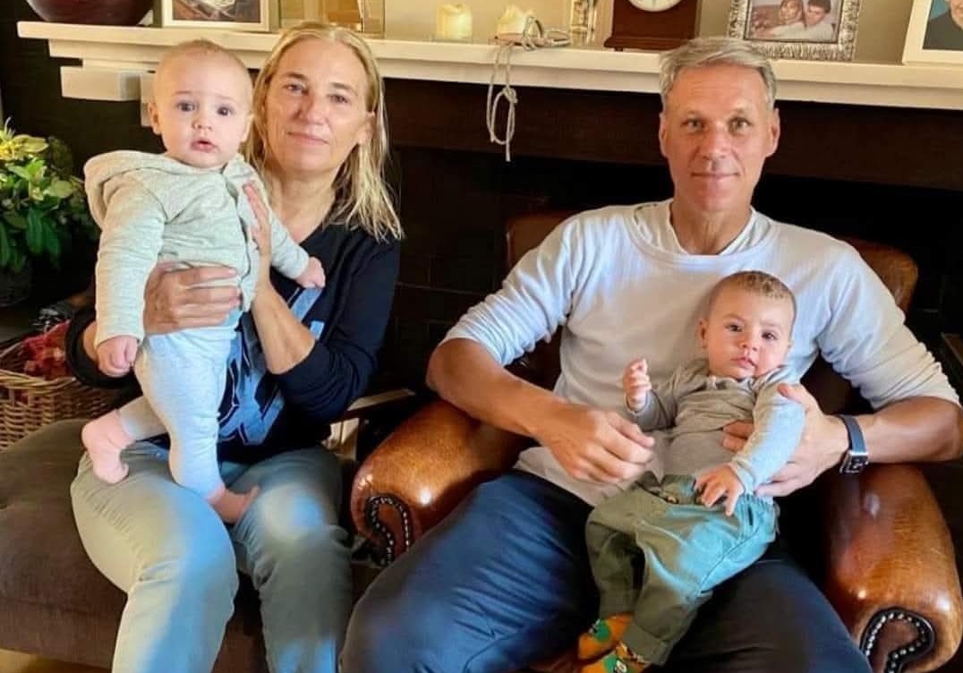 marco-van-basten-nderpret-punen-ne-tv,-do-te-qendroje-prane-bashkeshortes-se-semure