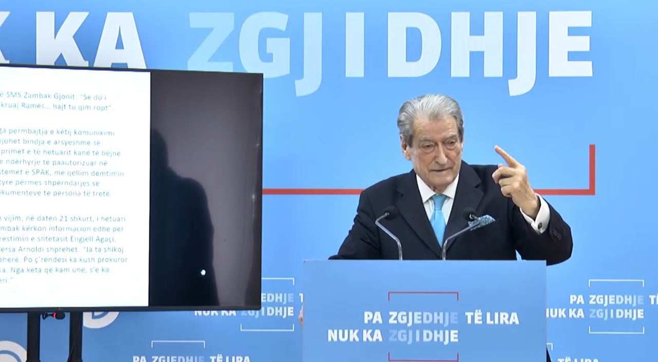 “’padrino’-i-te-gjithe-mafies-shqiptare”/-berisha-denoncon:-rama-organizoi-dhe-urdheroi-hakerimin-e-spak