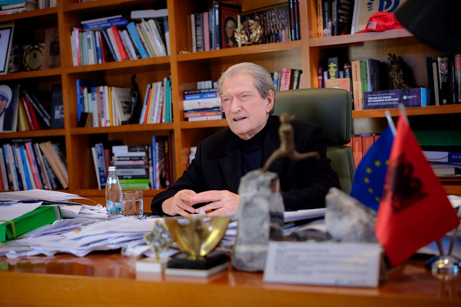 “te-rikthejme-shpresen-per-te-ardhmen”,-berisha-thirrje-qytetareve:-te-mbushim-sheshet-dhe-rrugen-e-tiranes-me-24-janar!